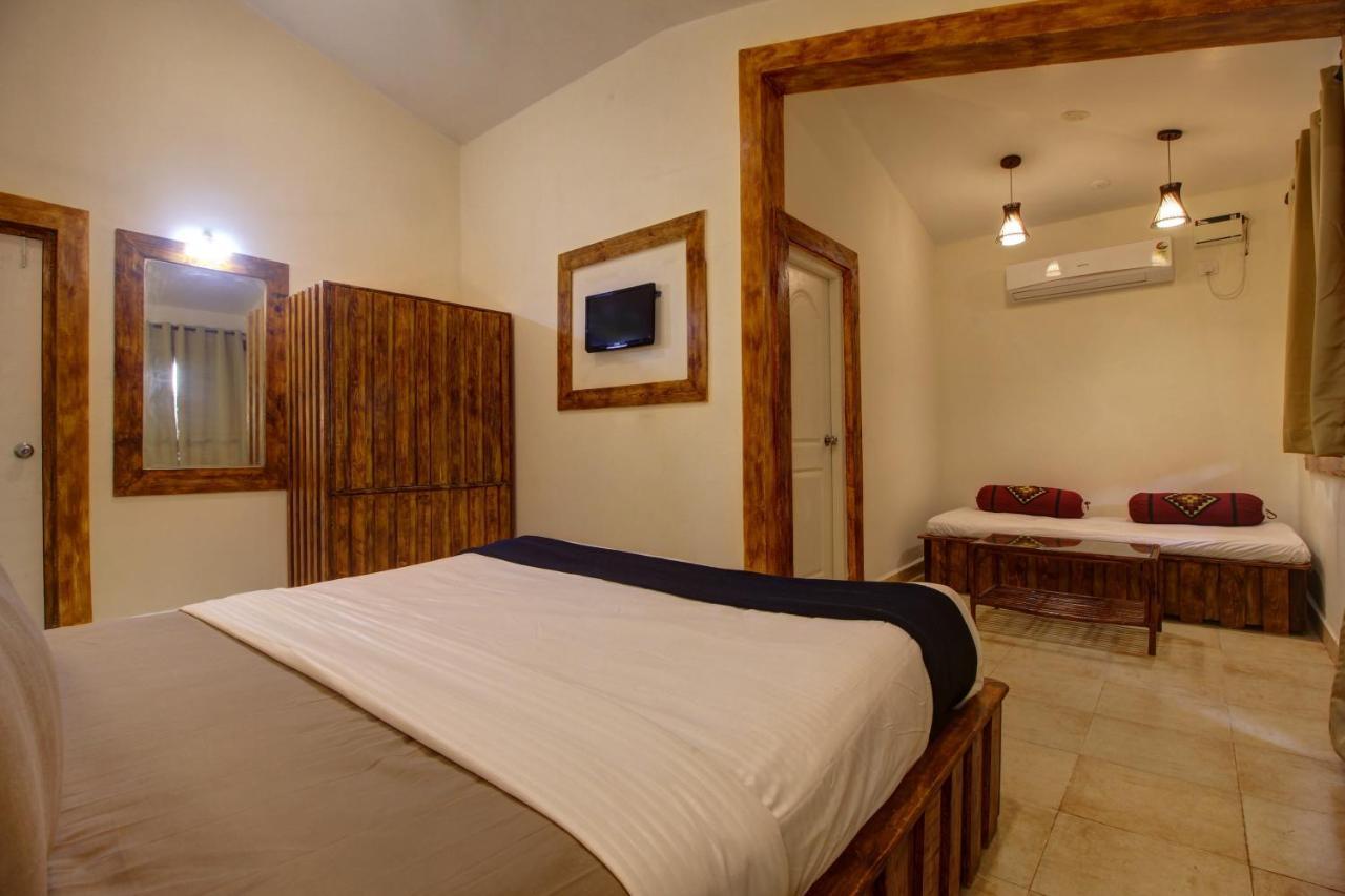 Grand Royale Palms Benaulim Ξενοδοχείο Εξωτερικό φωτογραφία