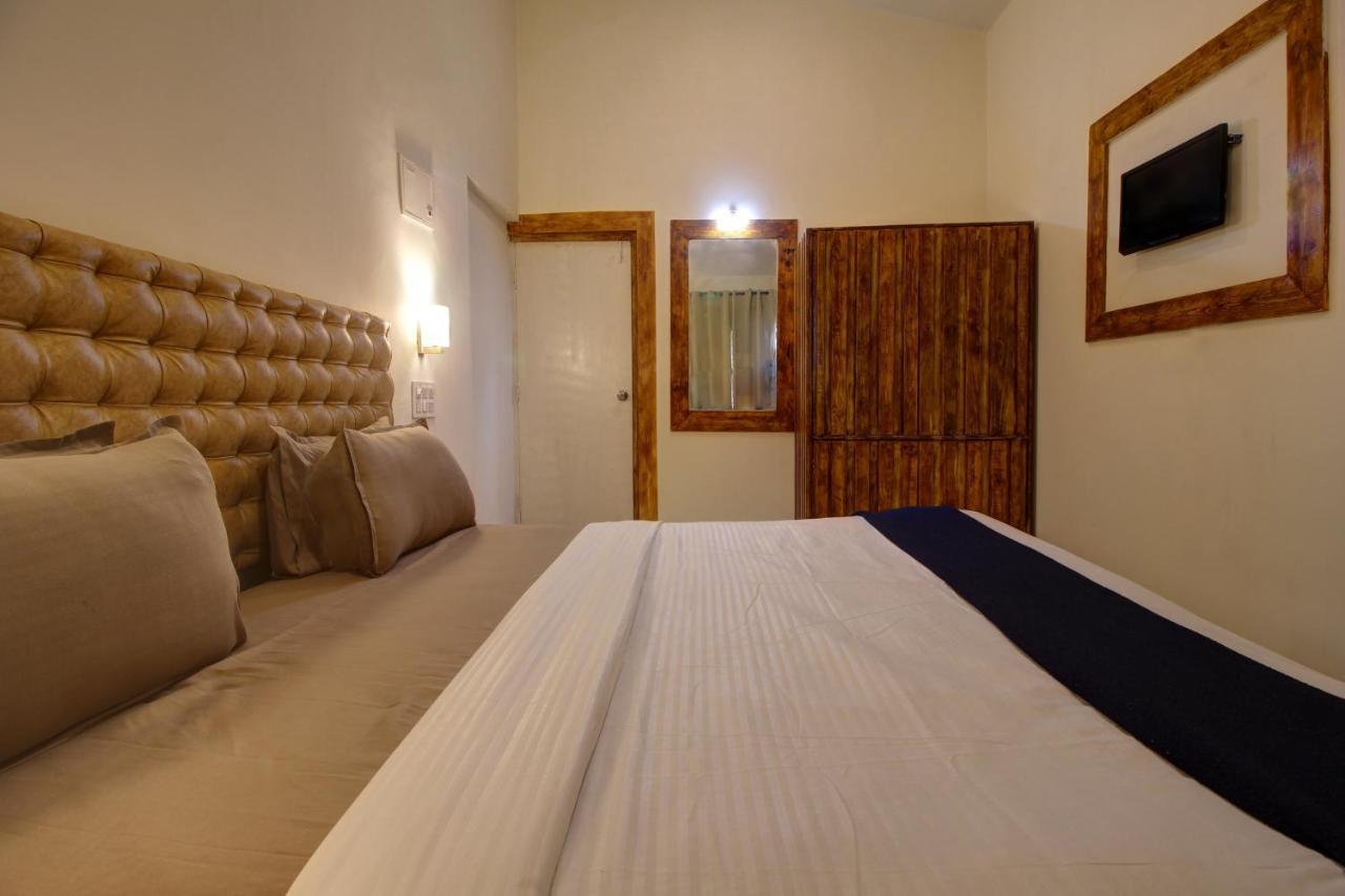 Grand Royale Palms Benaulim Ξενοδοχείο Εξωτερικό φωτογραφία